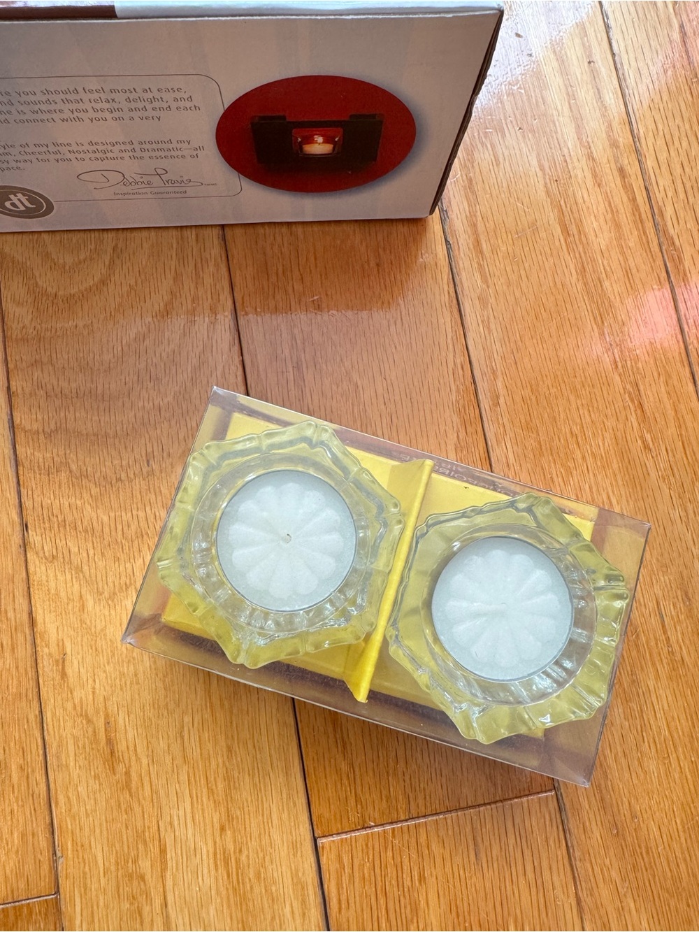 BRAND NEW debbie travis Wall Candle Holder, 2 Votive Candles - Set - Picture 9 of 9